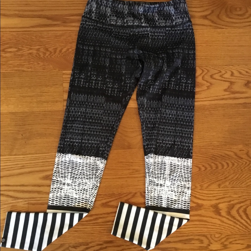 Onzie yoga leggings